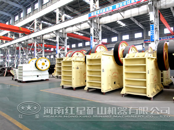 云母鄂式碎石機